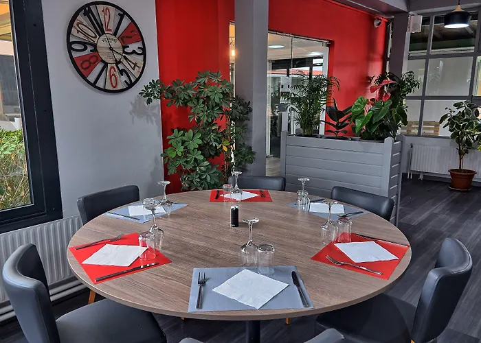 Restaurant Les Jardins D'epône Hotel 2*