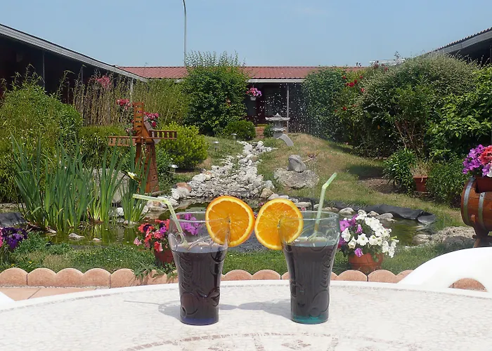 Restaurant Les Jardins D'epône Hotel 2*